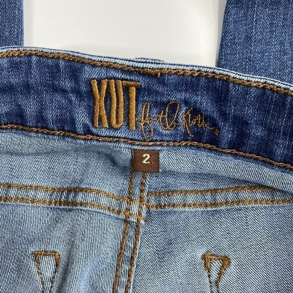KUT Denim Tapered Leg Jeans Size 2 30x30 - Picture 11 of 13
